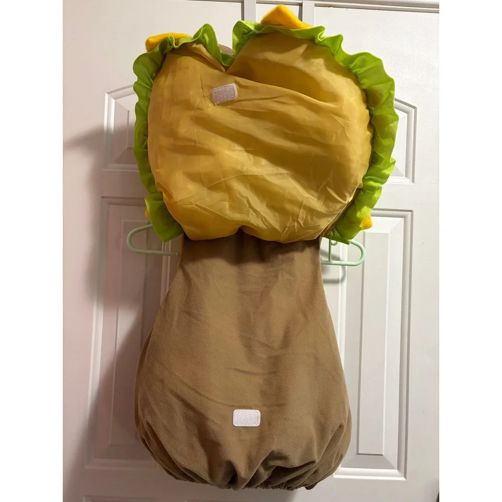 Underwraps plush cheeseburger